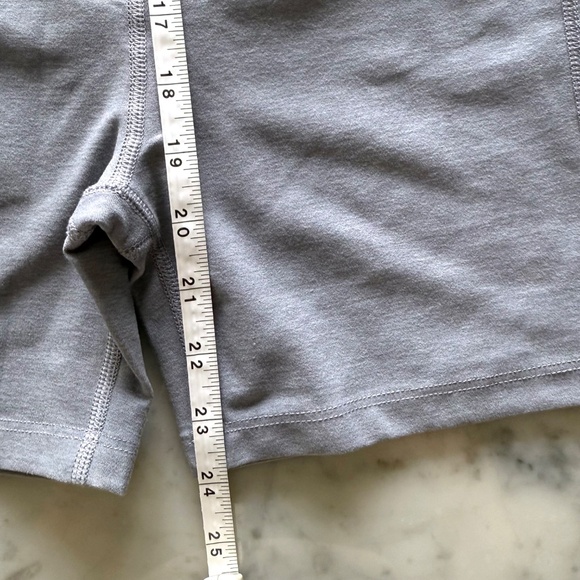 NWT Beyond Yoga Spacedye Pocket Biker Jumpsuit L Gray Sculpting One-Piece Romper - Picture 10 of 10